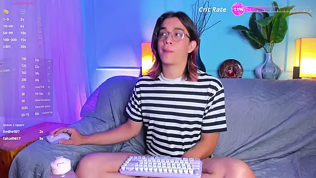 Klavyarmb27 - Male webcam sex chat