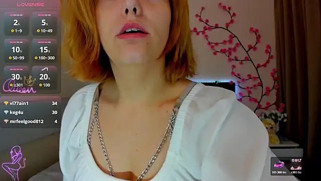 DellaRows webcam