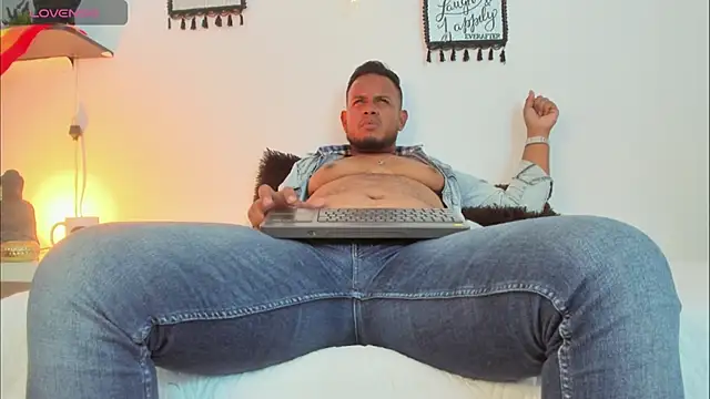 Jay_raze webcam