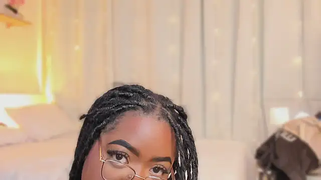 Ayanaa_Ebony_ webcam