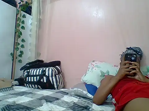 petitedesire-7 webcam