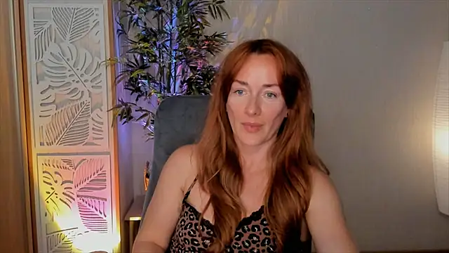 RebeccaMartinez webcam