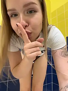 Liza_risky webcam