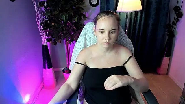 Lika_0ne webcam