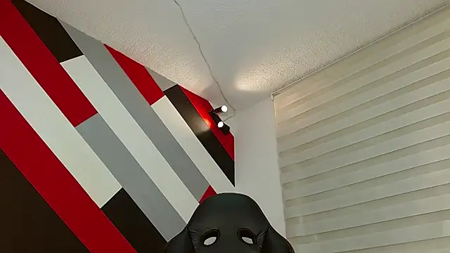 Zac_Golden webcam