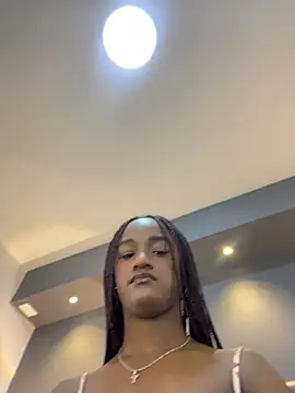 Chloebrunnie webcam