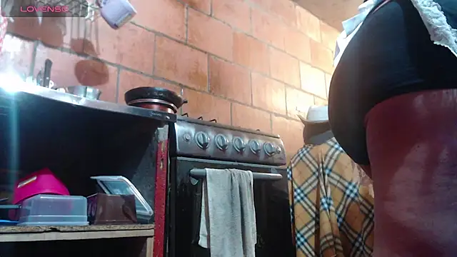 isis_milove - Isis_milove's free webcam - UK Sex Cams