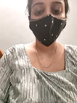 Tamil_shalini