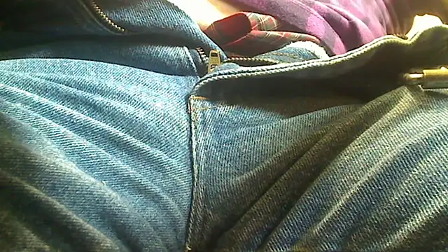 markluvskitty - Markluvskitty's free webcam - UK Sex Cams