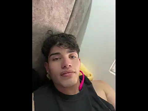 AlejooTwink webcam