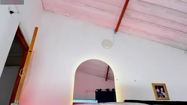 lyan_77 webcam