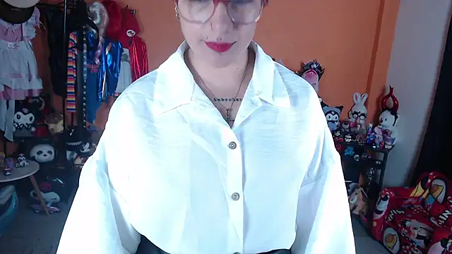 MissMiia2 live cam on StripChat