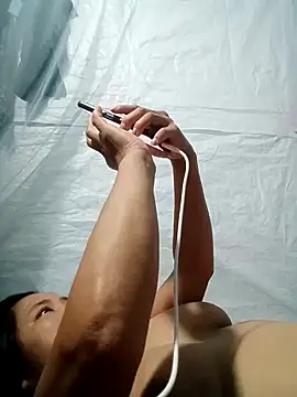 BigAss-69 webcam