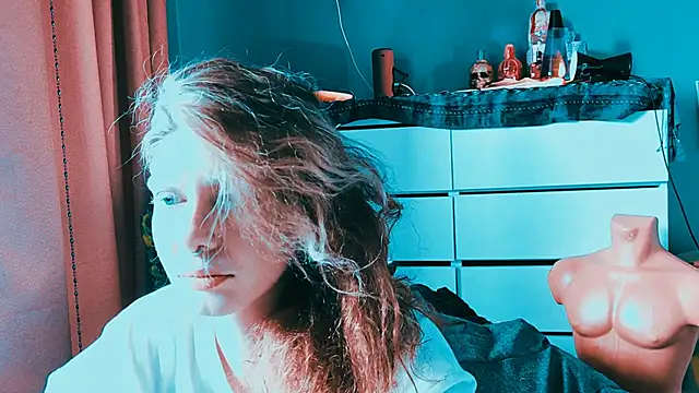 VivienDarkbloom webcam