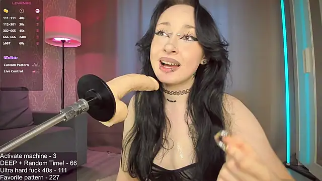 Juicy_Vikki webcam