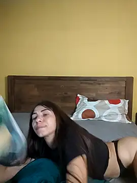 AntoniaHottie webcam