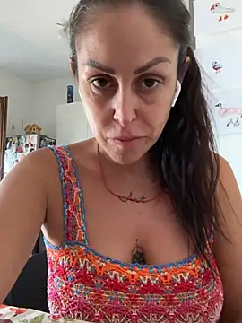 AmandaArt webcam