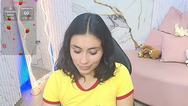 PEACHY_TAY webcam