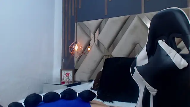 MartinaaFit webcam