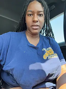 GirthGoddessCoco webcam