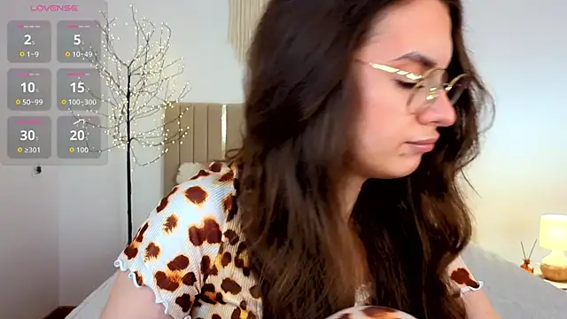 Real_cutie1 webcam