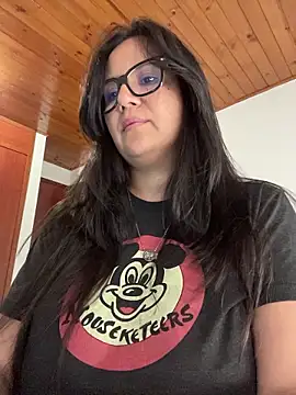 SWEETLILY18 webcam