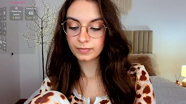 Real_cutie1 webcam