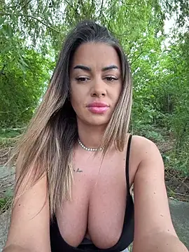 KirstieVegas webcam