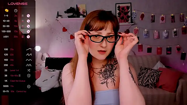 velvet_cherry_ webcam