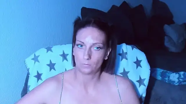 SexyJulia21 webcam