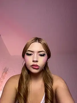 ChloeCollins__ webcam