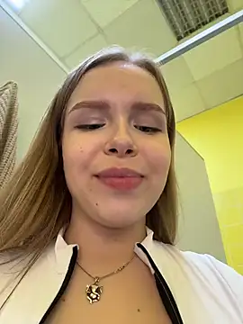 Liza_risky webcam