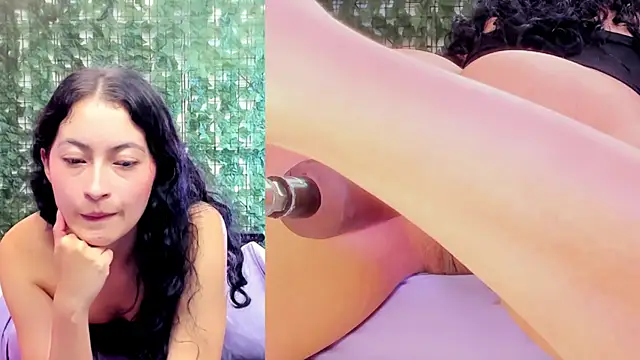 Criistal_Thompson webcam