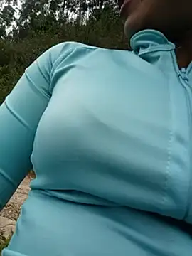 _andrea30