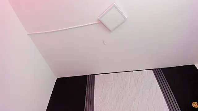 YummyDuooo webcam