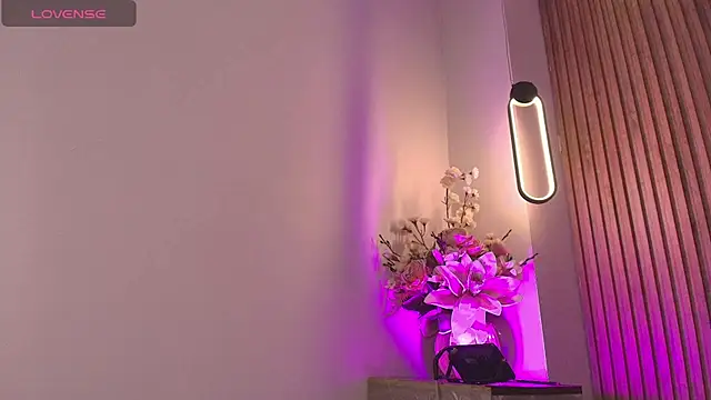 ariana_jhonson1 webcam