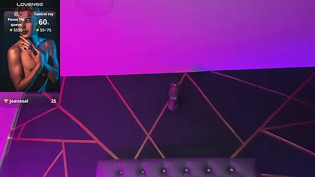 Lian_Miller1_ webcam