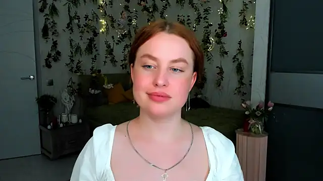 AirySilhouette webcam