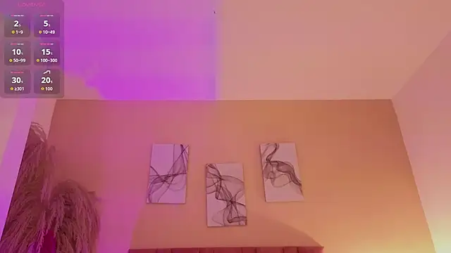 emmy_danielss webcam
