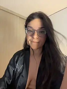 MiaMillers28 webcam