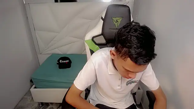 sombra_18 webcam