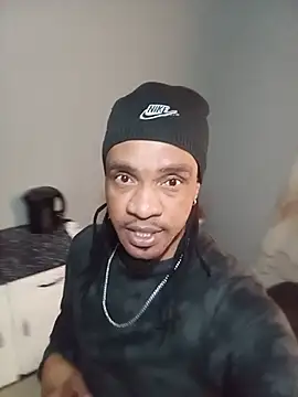 InitialCock-Sucker webcam