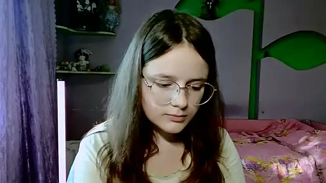 RoseLyyn webcam