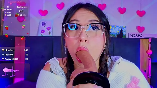 MadyJackson webcam