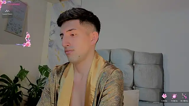 Un_Sluttyy webcam