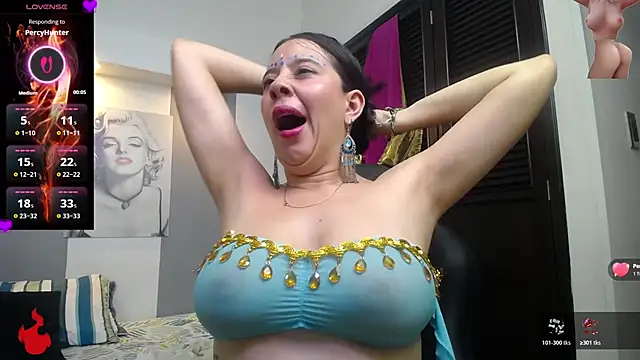 _tamara_priya_ webcam