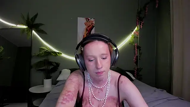 Maya_foxy webcam