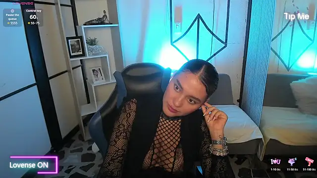 SophieWatson_ webcam