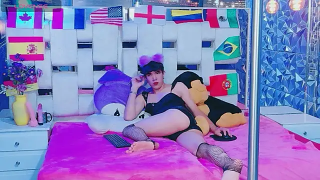 Alejandra_Raven webcam