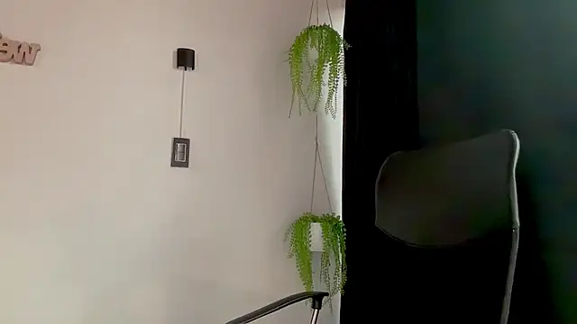 MarcellaGriffin webcam